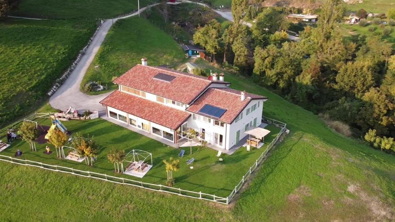 Agriturismo Fattoria Monte Baldo Vista Lago كابرينو فيرونيسي المظهر الخارجي الصورة